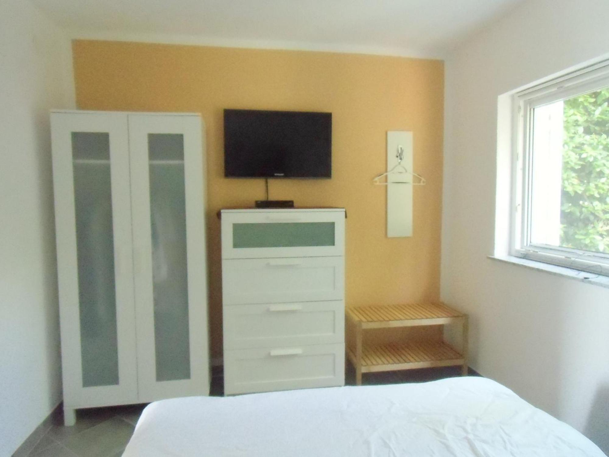 Apartment Kolman Cres Exterior photo