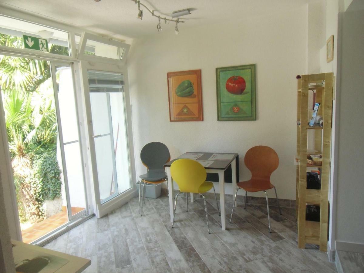 Apartment Kolman Cres Exterior photo